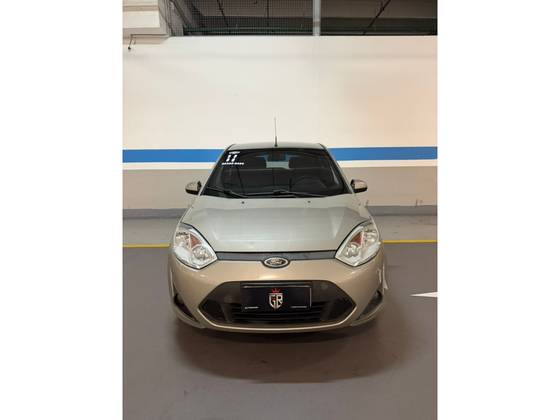 FORD FIESTA 1.6 MPI CLASS HATCH 8V FLEX 4P MANUAL FORD FIESTA 1.6 MPI CLASS HATCH 8V FLEX 4P MANUAL